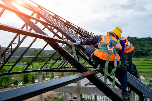 Best Affordable Roofing Company  in Clarksville, IA